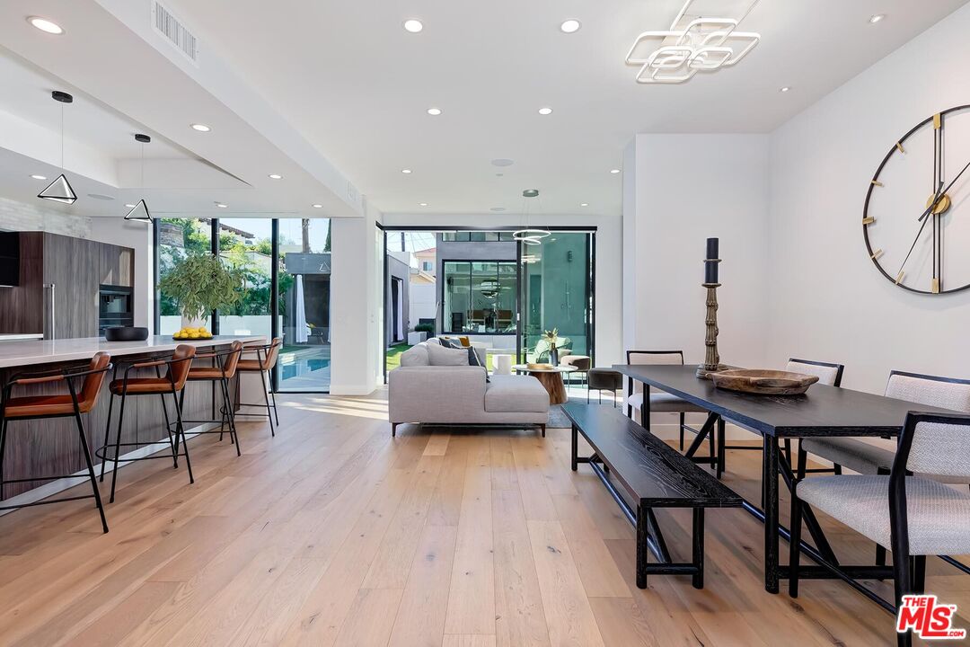 MLS #25593453 image #6