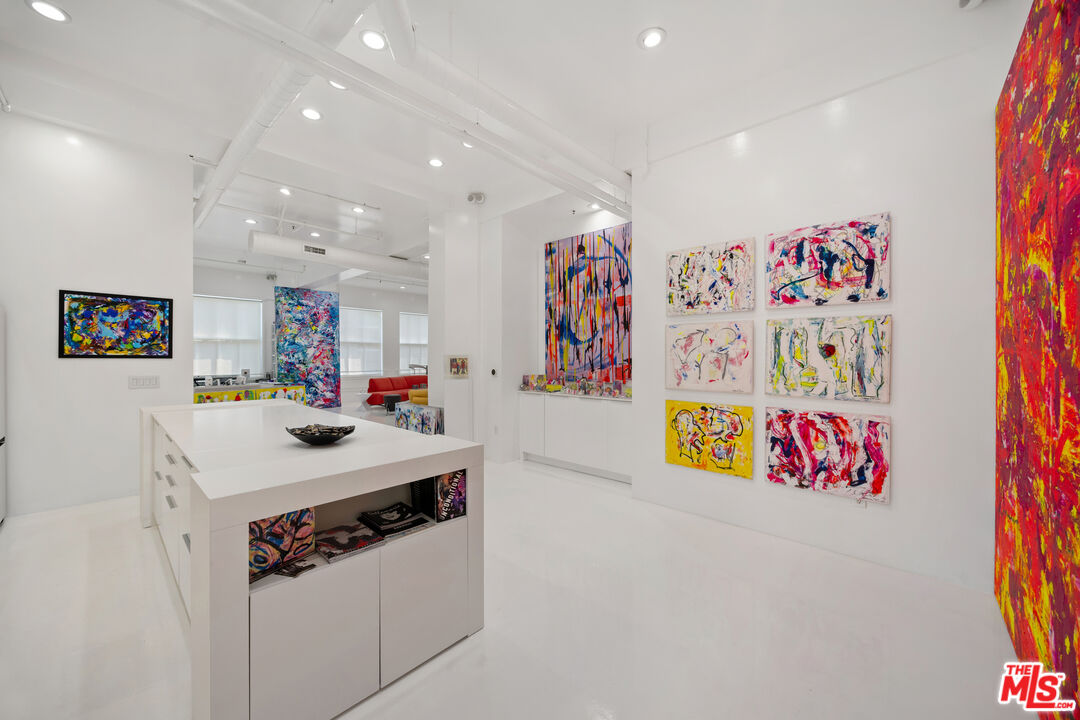 MLS #25593715 image #9