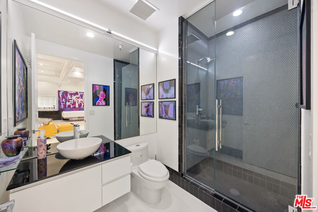 MLS #25593715 image #17