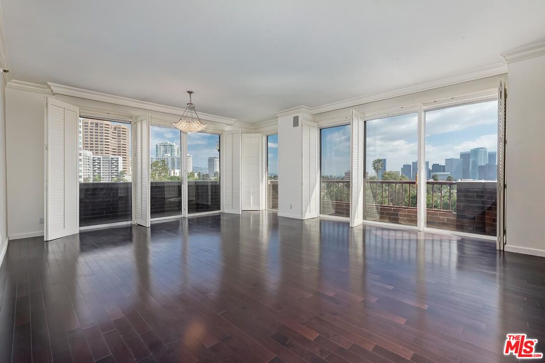 MLS #25593817 image #18