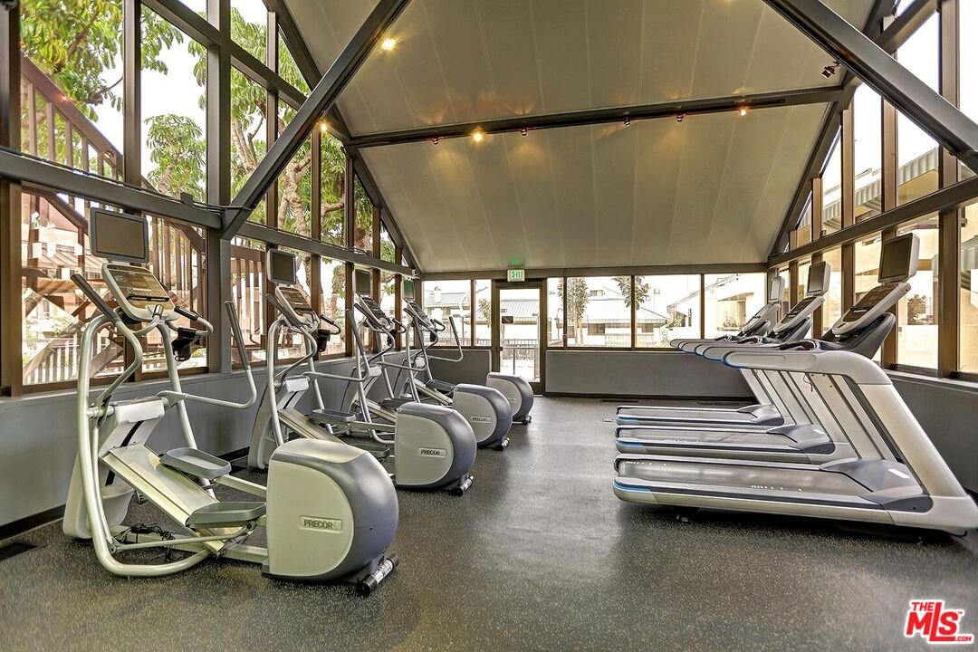 MLS #25593821 image #29