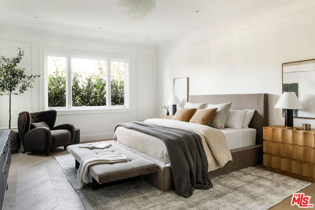 MLS #25593825 image #19