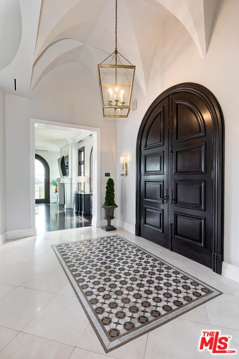 MLS #25593935 image #12