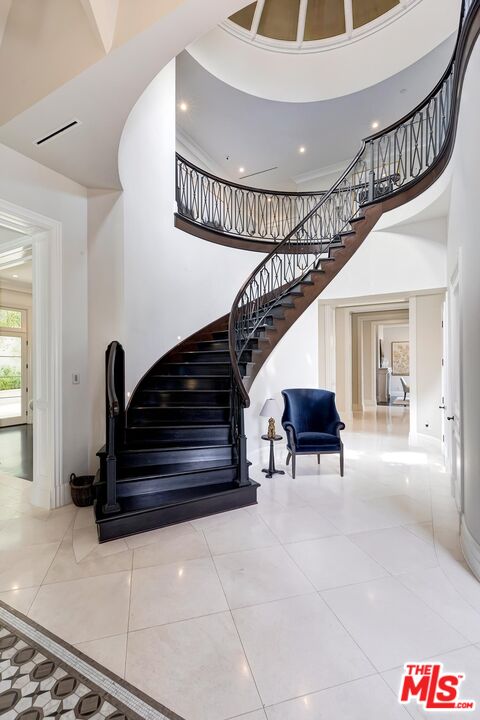 MLS #25593935 image #14