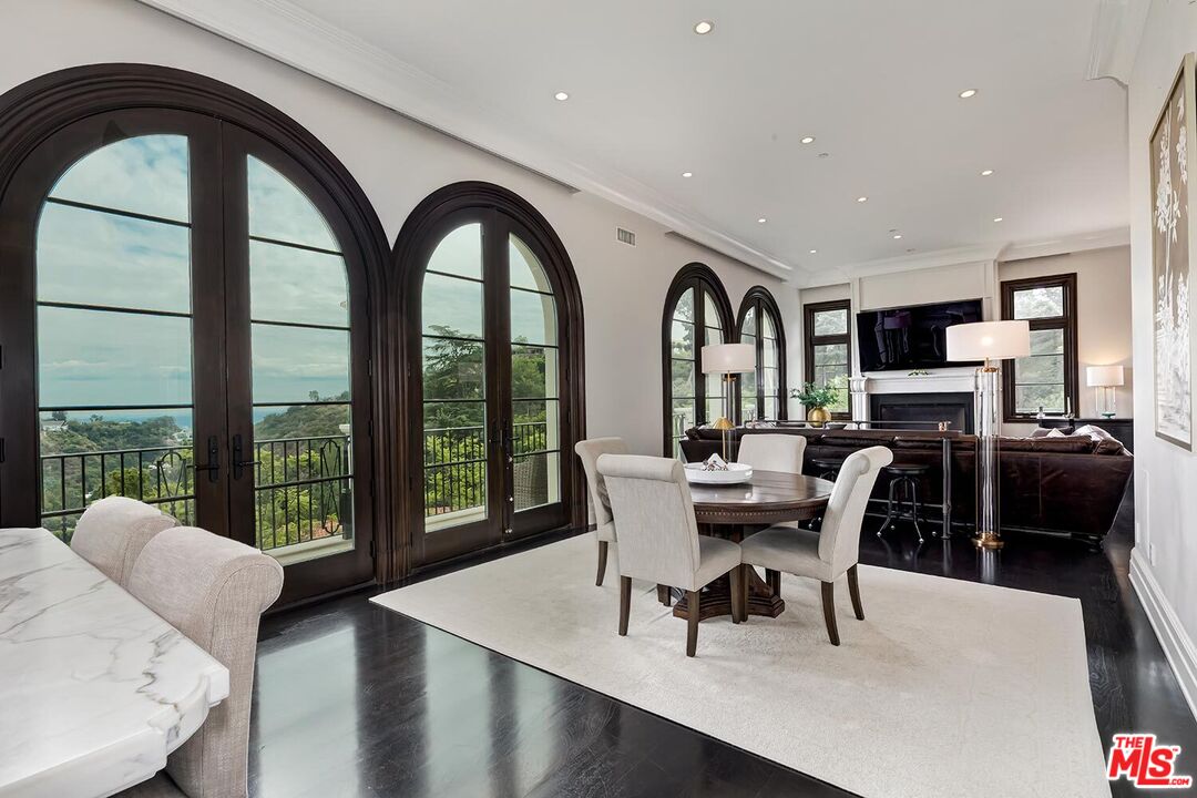 MLS #25593935 image #21