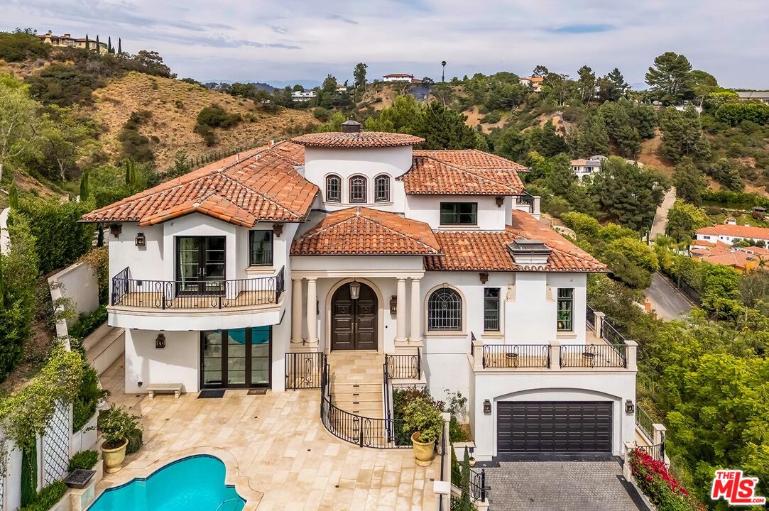 MLS #25593935 image #5