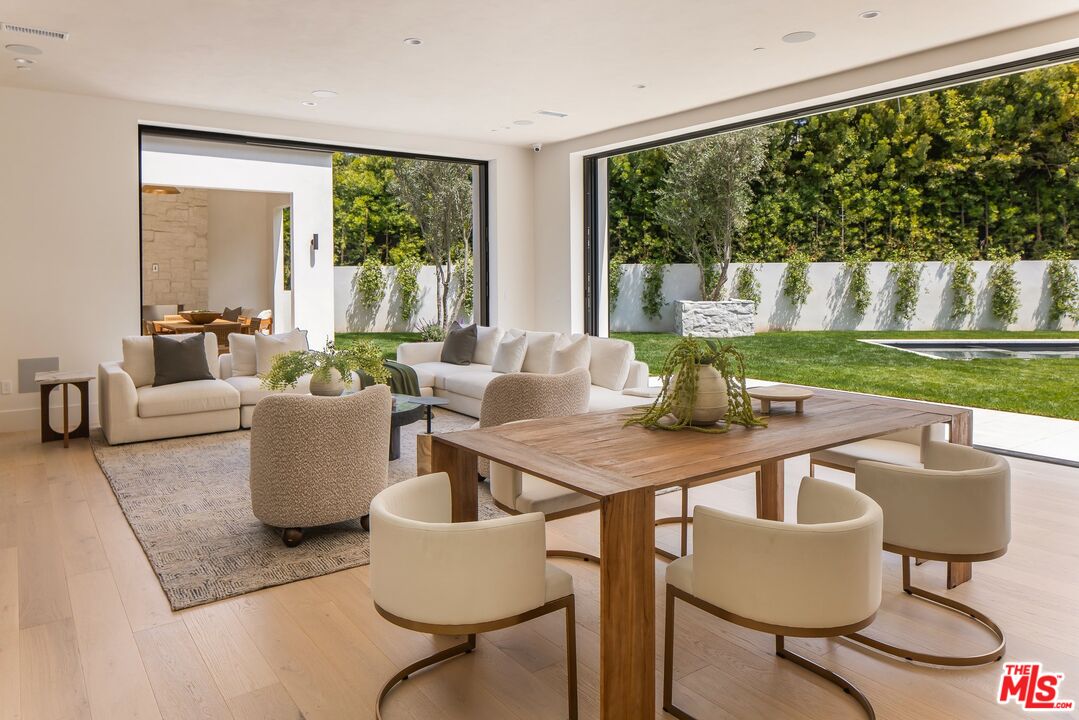 MLS #25593959 image #17