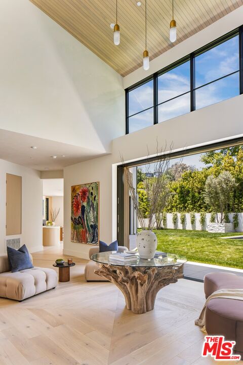 MLS #25593959 image #25