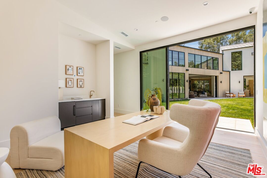 MLS #25593959 image #29