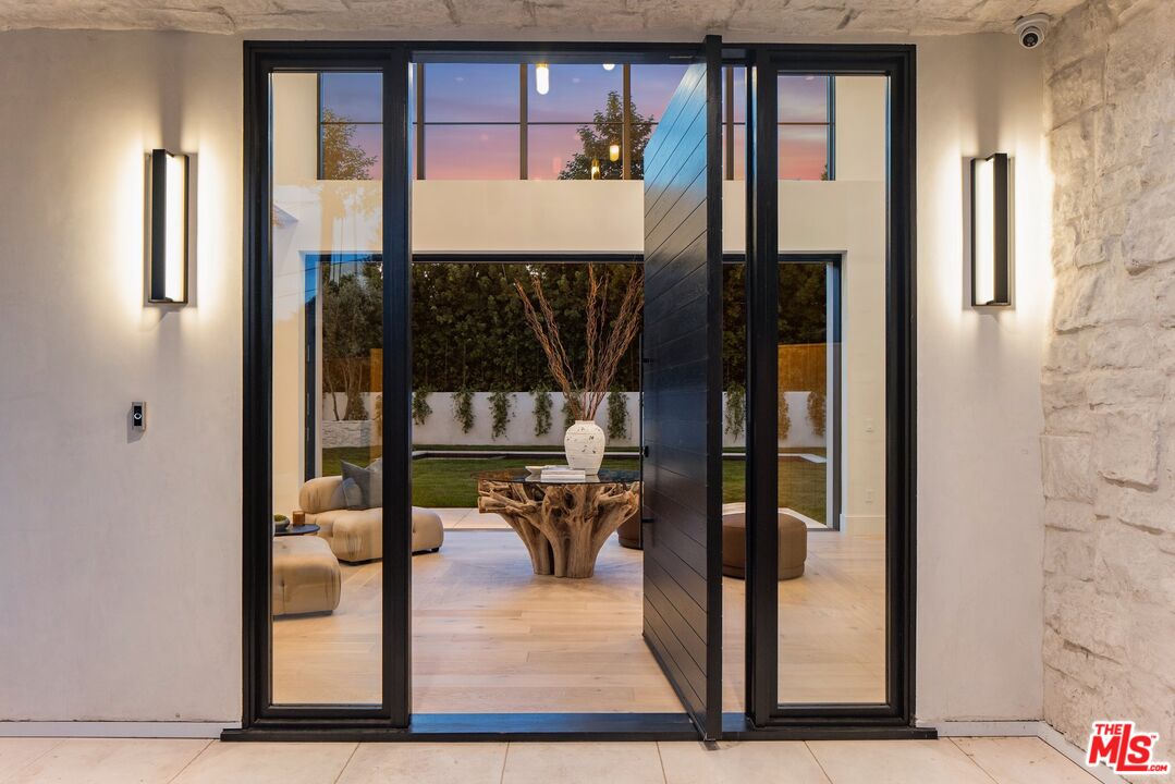 MLS #25593959 image #3