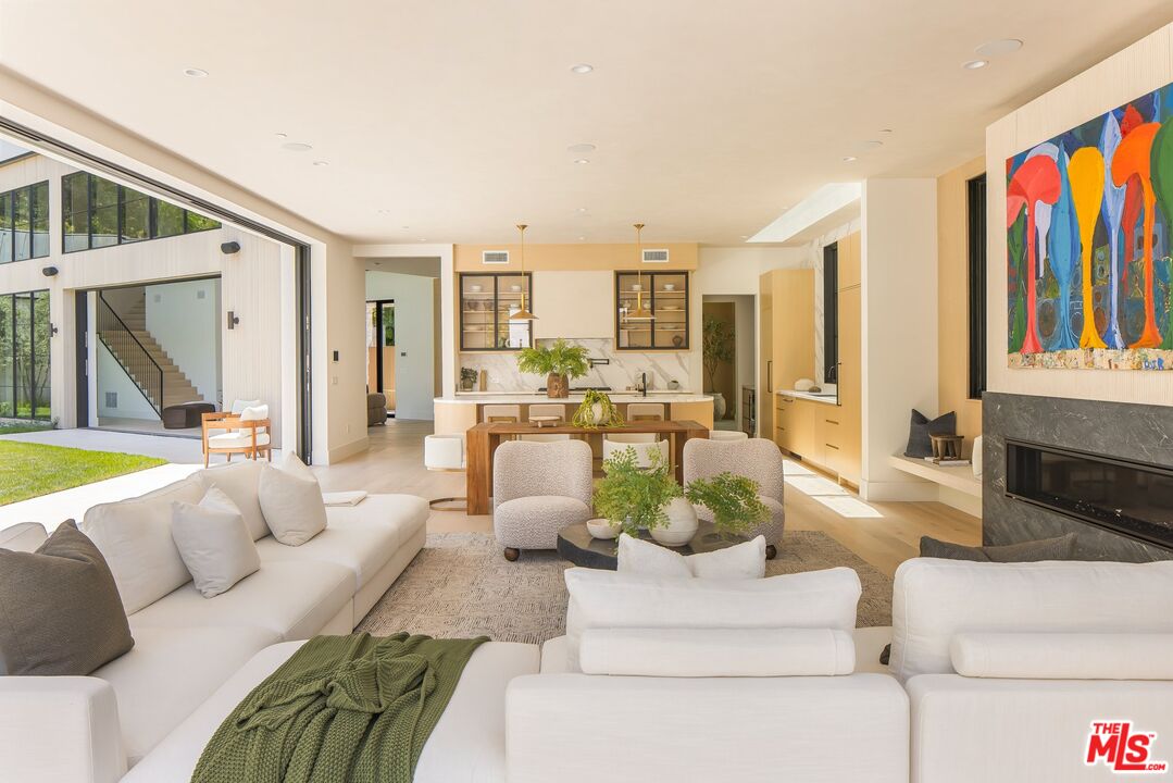 MLS #25593959 image #8