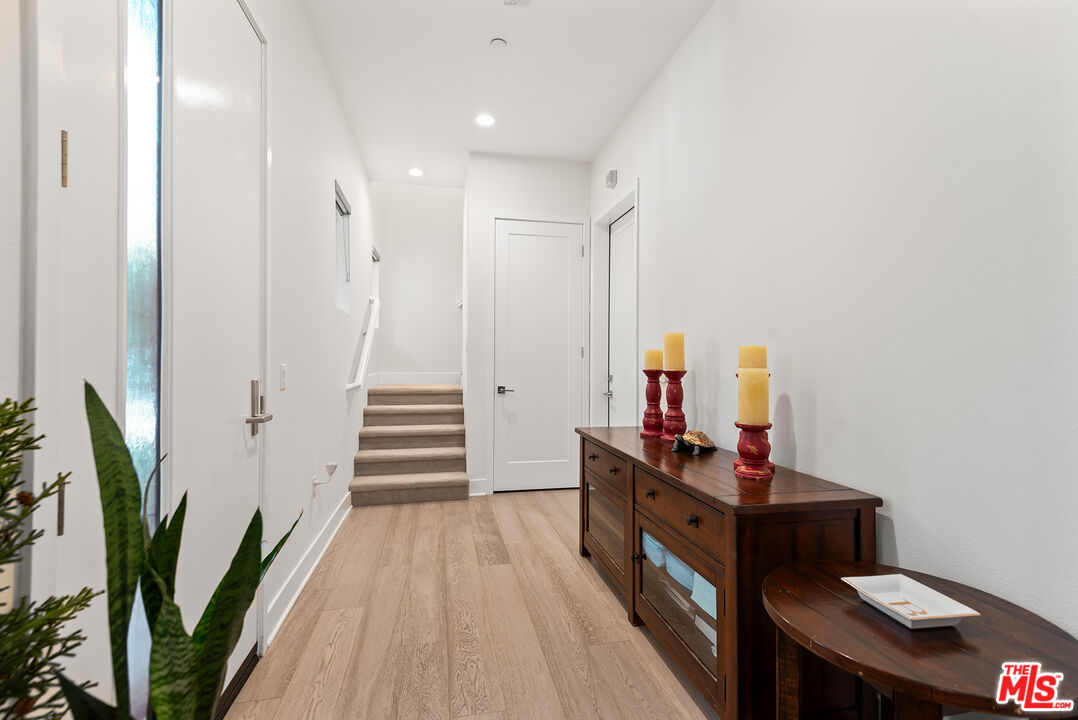 MLS #25593985 image #18