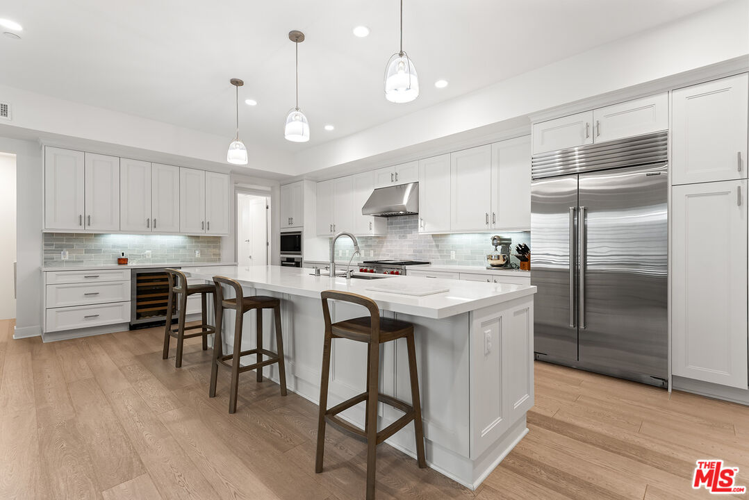 MLS #25593985 image #3