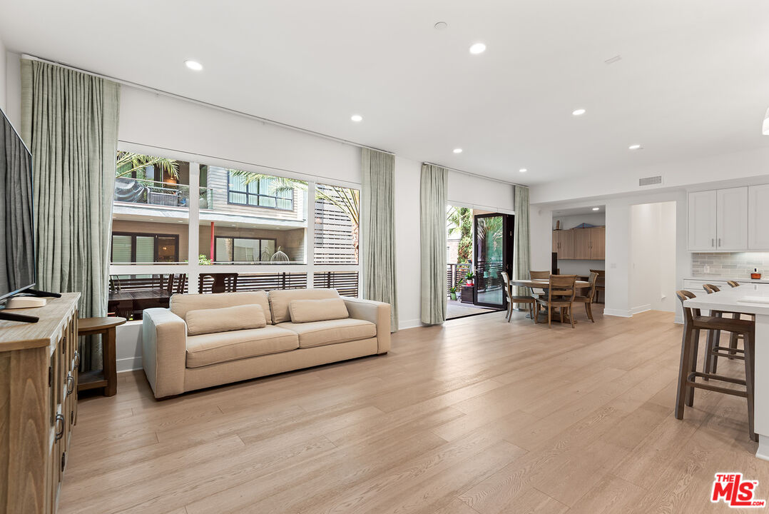 MLS #25593985 image #4