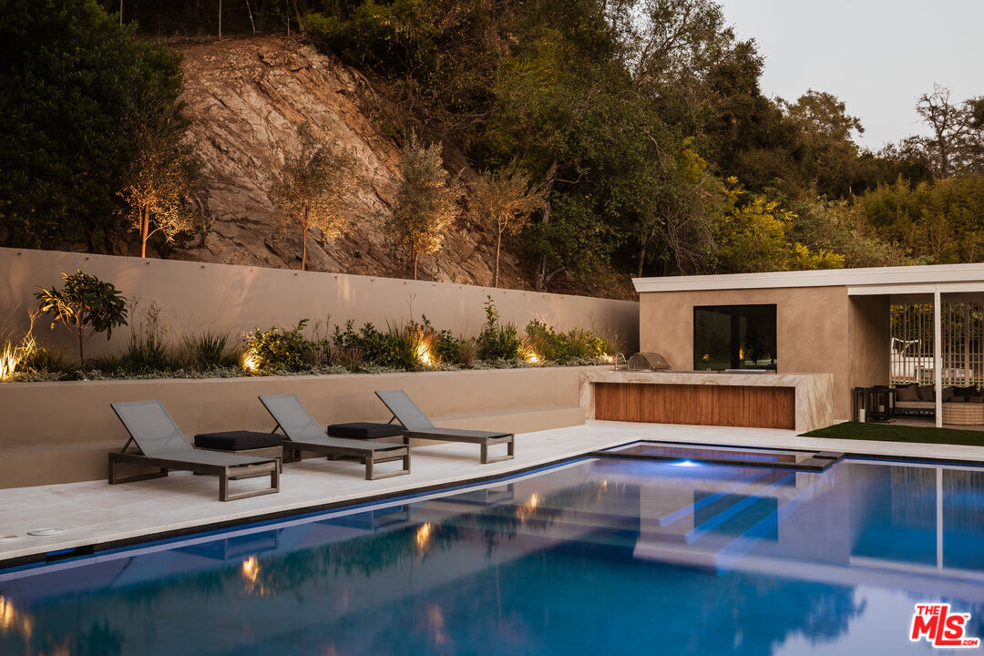 MLS #25594023 image #8