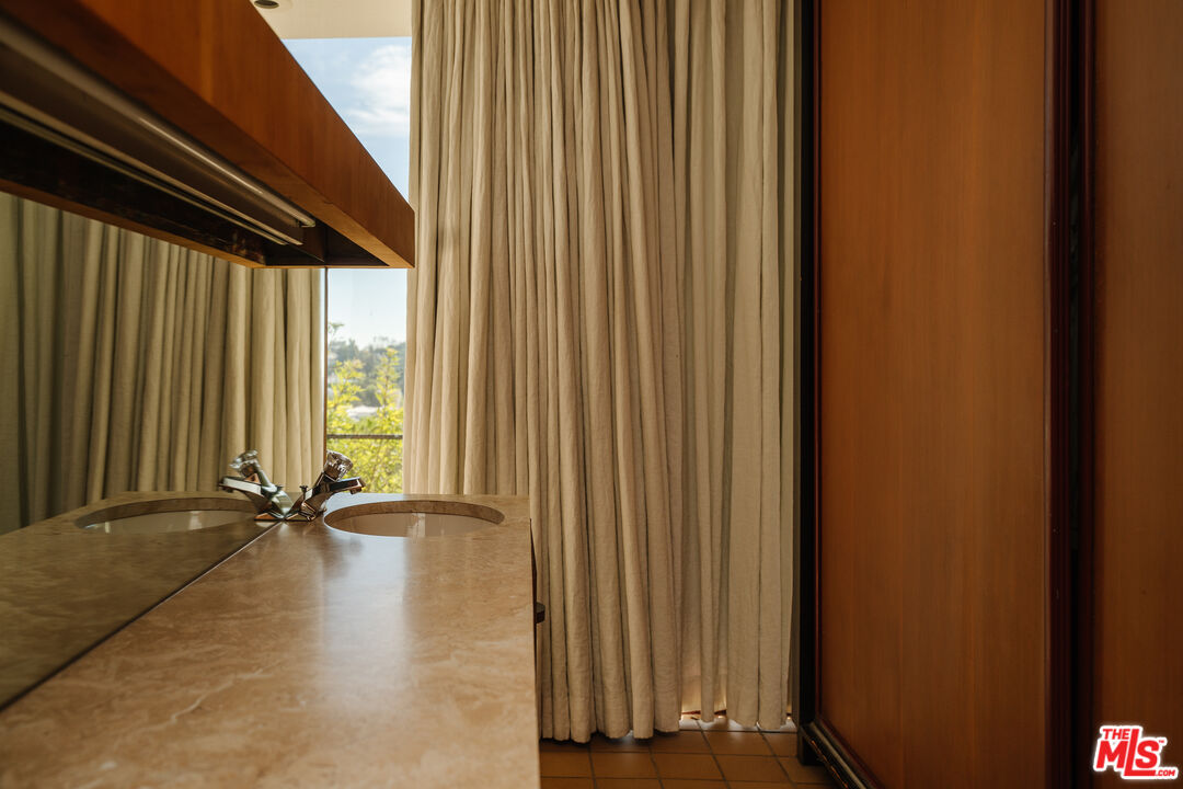 MLS #25594027 image #17