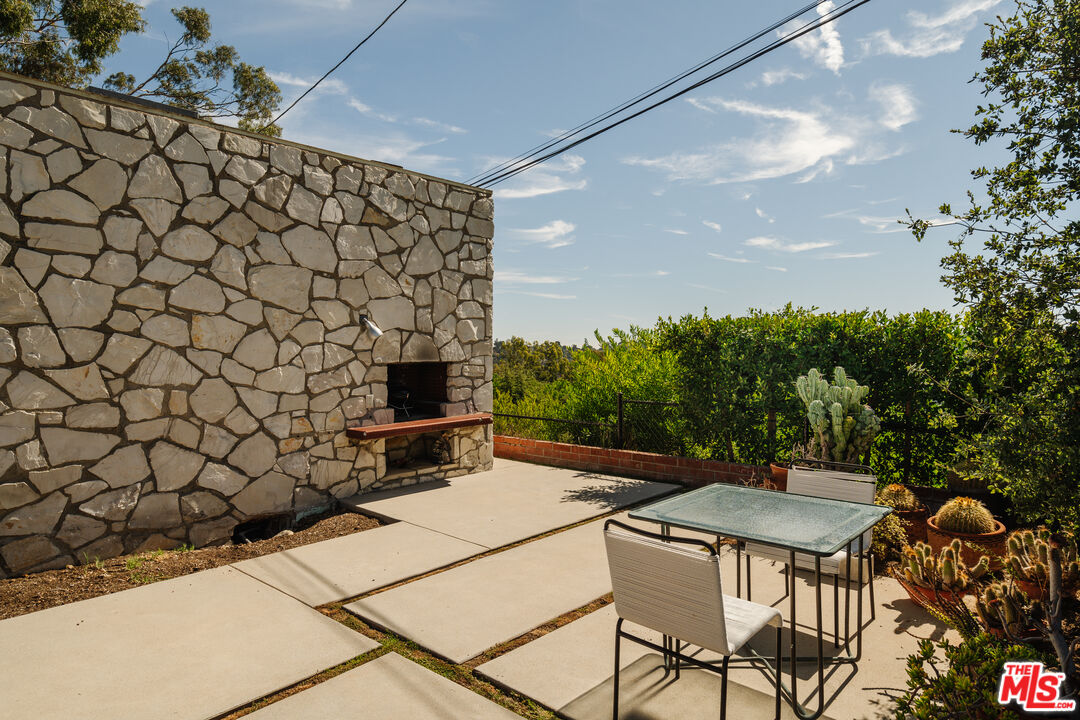 MLS #25594027 image #24