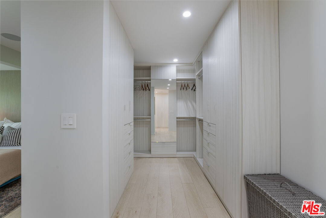 MLS #25594159 image #18