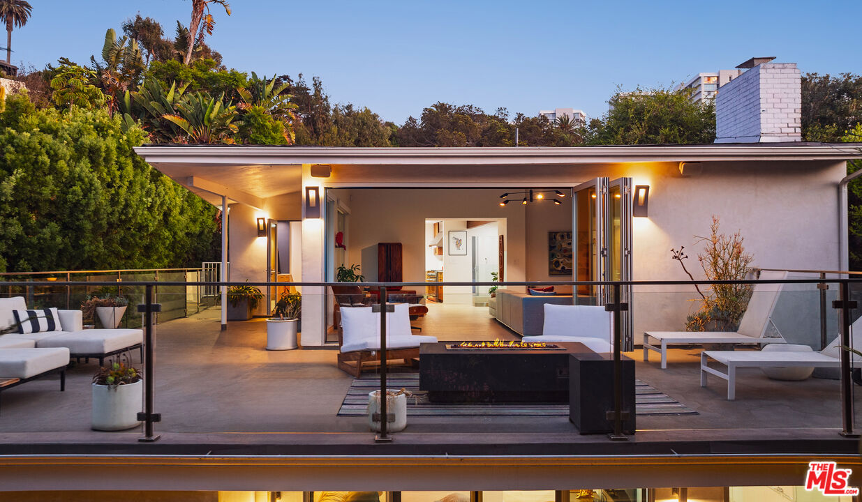 MLS #25594159 image #0