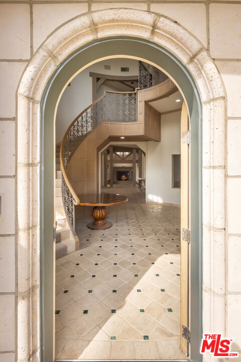 MLS #25594259 image #3