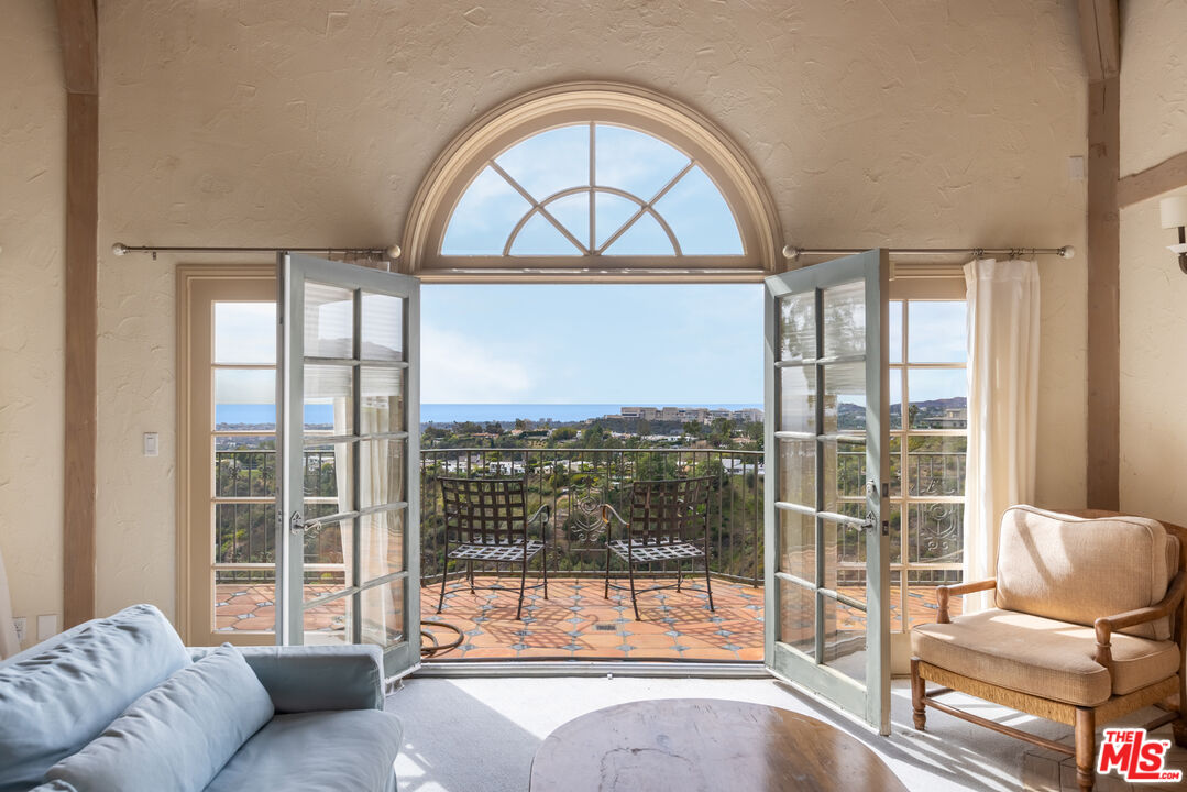 MLS #25594259 image #0