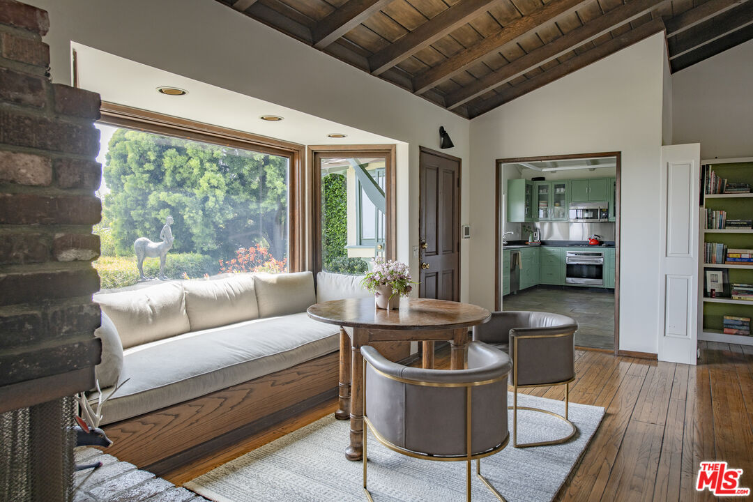 MLS #25594311 image #9