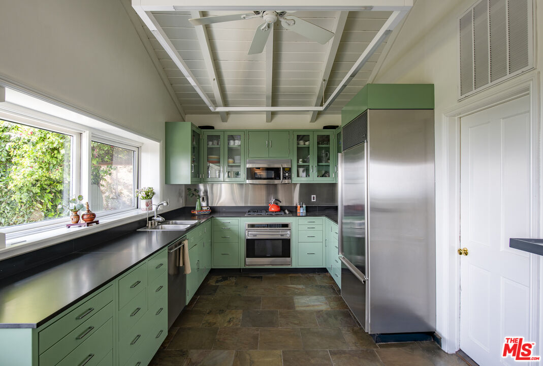 MLS #25594311 image #11