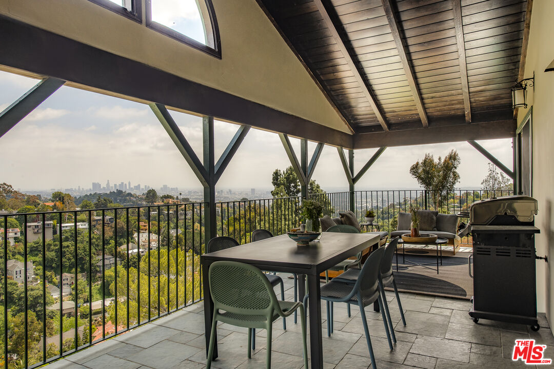 MLS #25594311 image #14