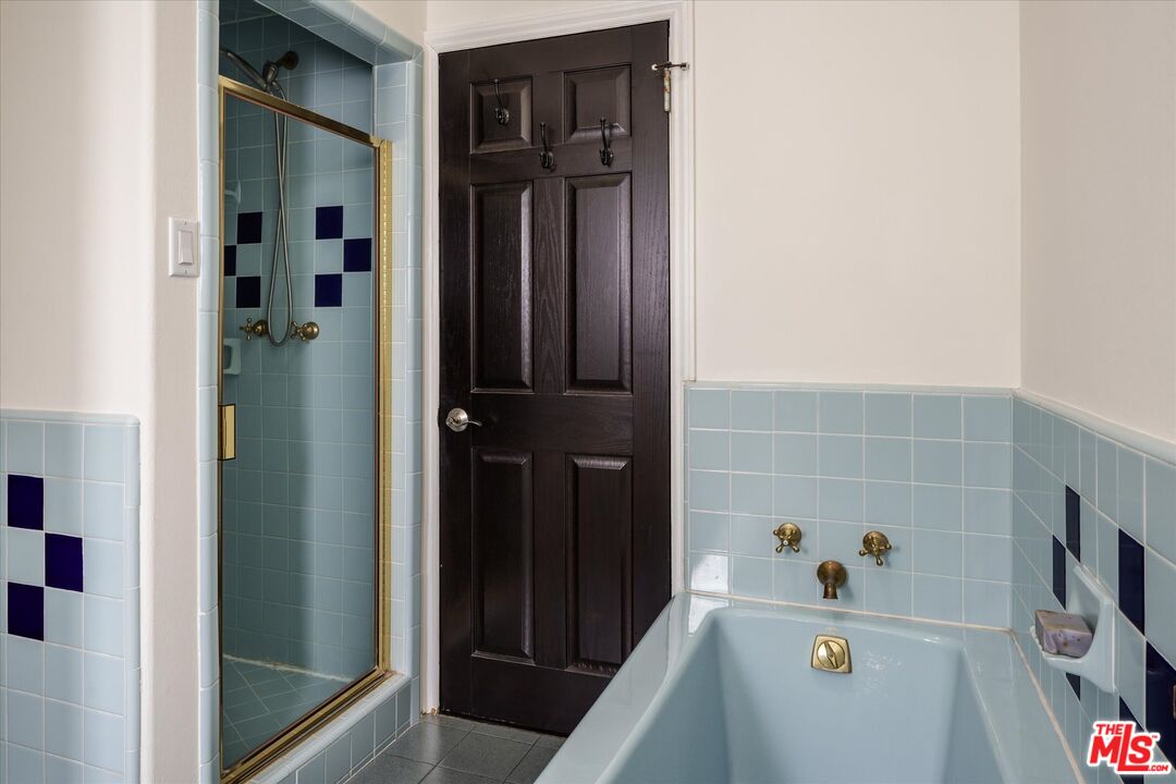 MLS #25594331 image #20