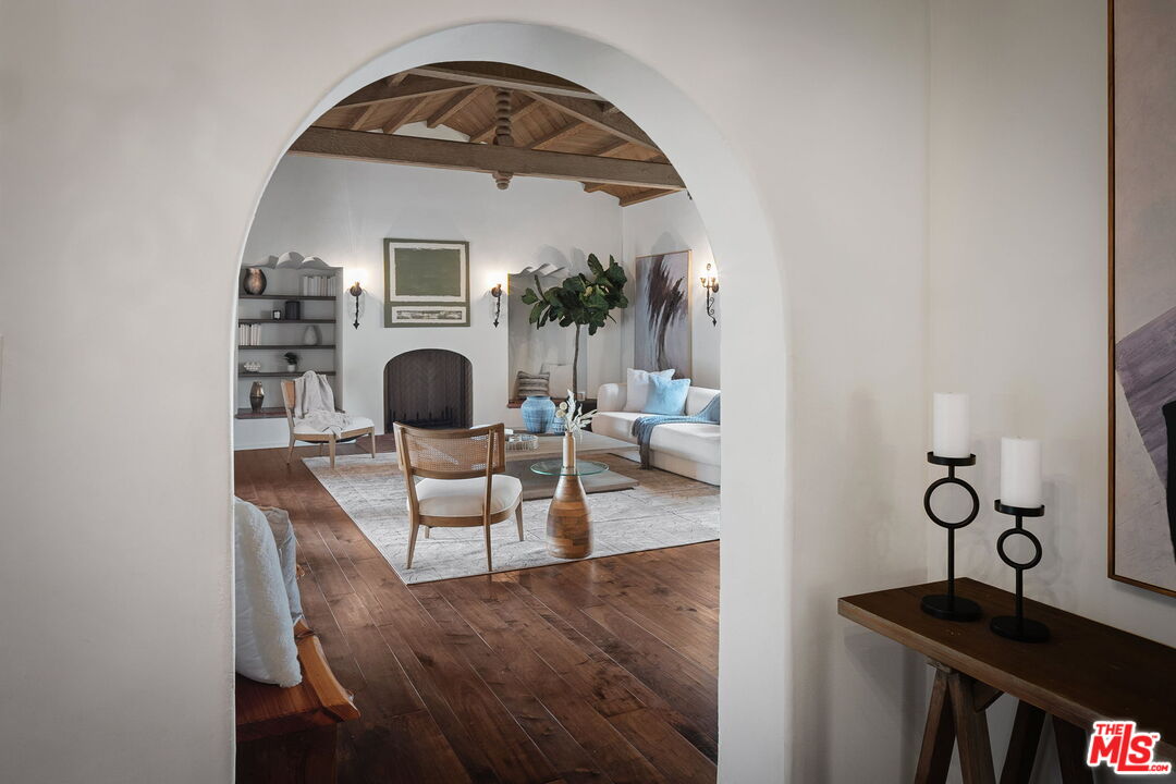 MLS #25594363 image #3