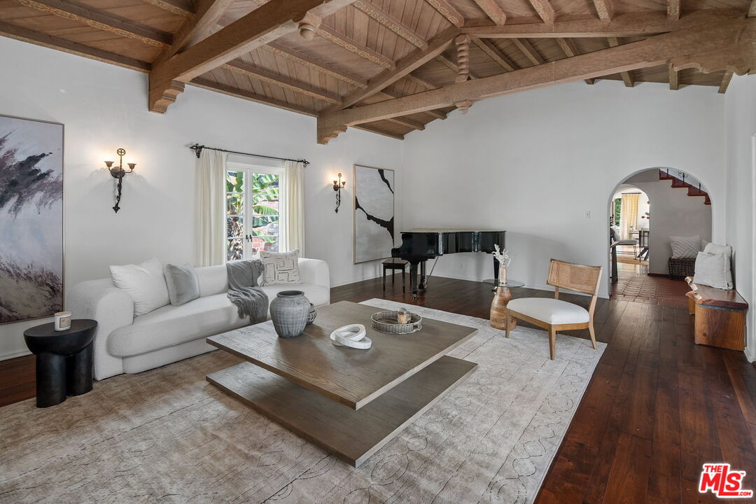 MLS #25594363 image #5