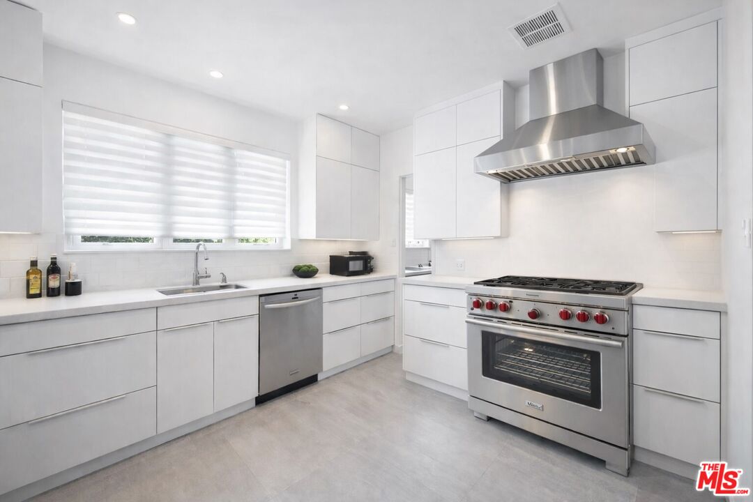 MLS #25594411 image #10