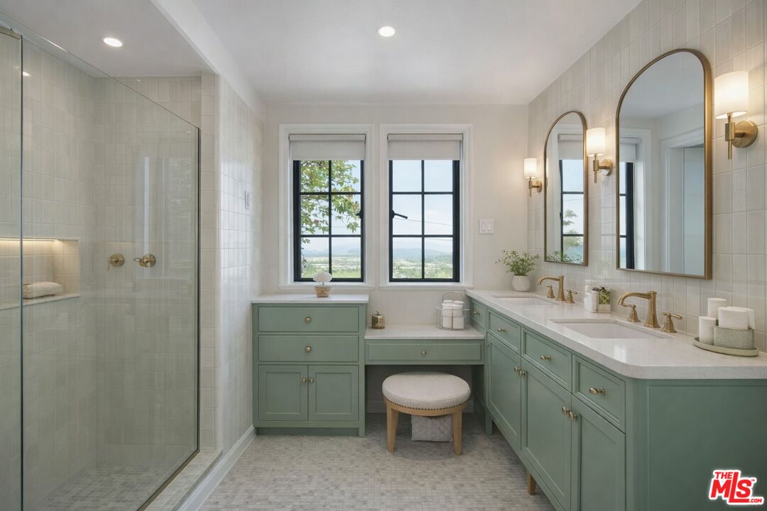 MLS #25594411 image #25