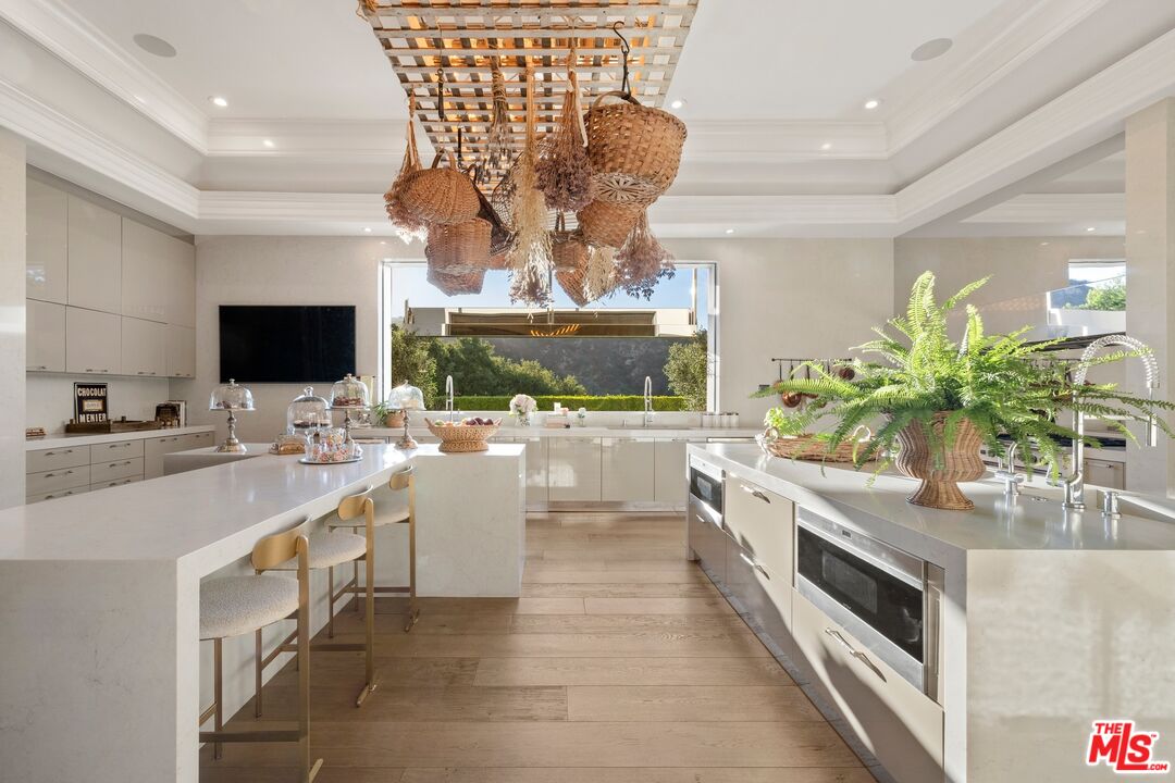 MLS #25594465 image #11