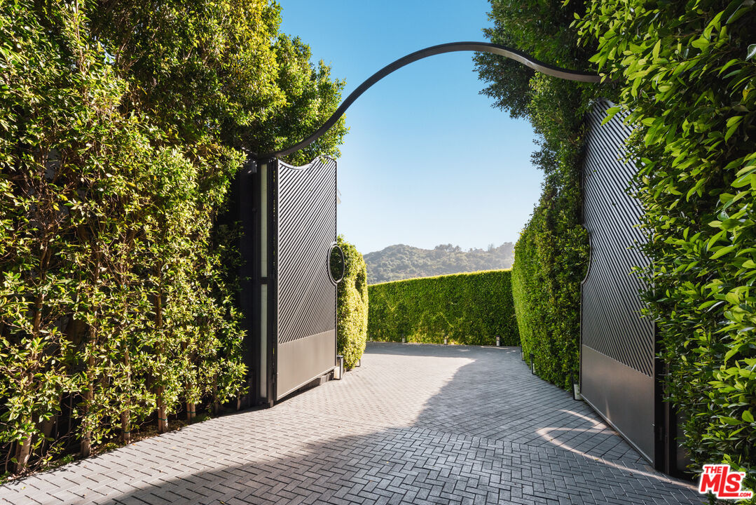 MLS #25594465 image #29