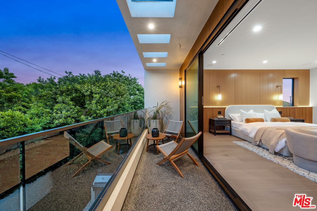 MLS #25594513 image #23