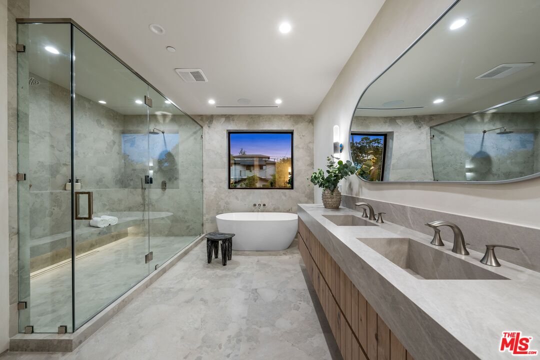 MLS #25594513 image #25