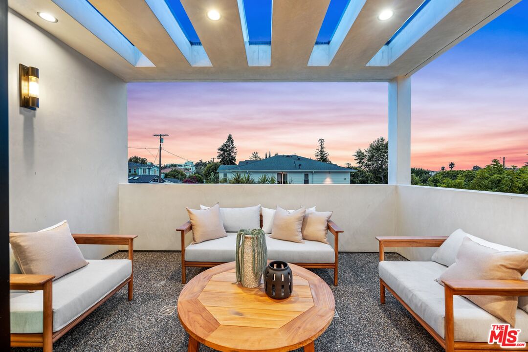 MLS #25594513 image #27