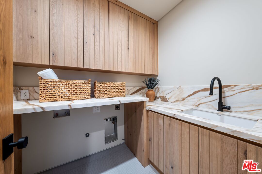 MLS #25594513 image #28