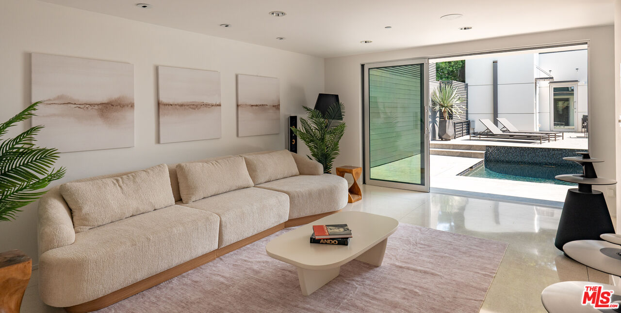 MLS #25594635 image #10