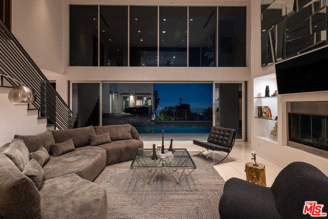 MLS #25594635 image #35