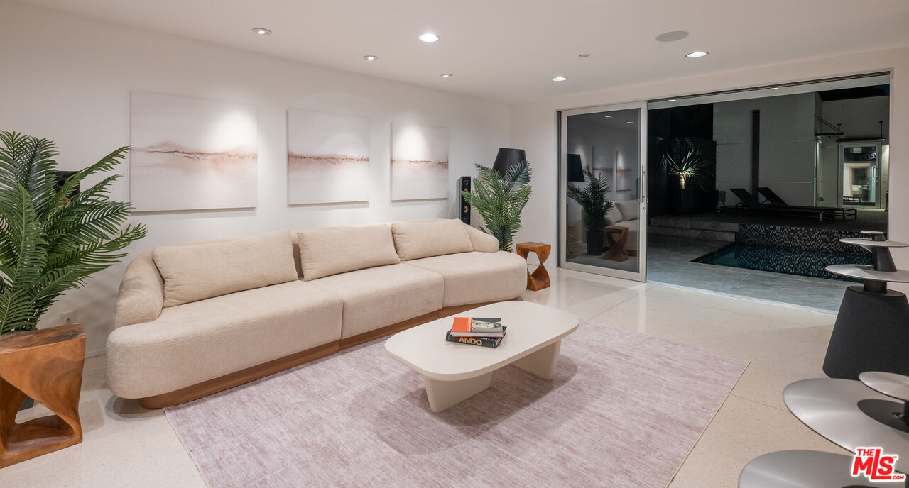 MLS #25594635 image #38