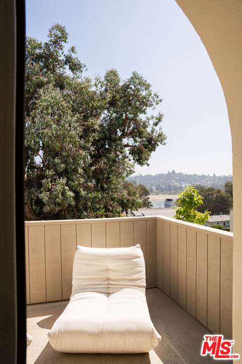 MLS #25594793 image #28