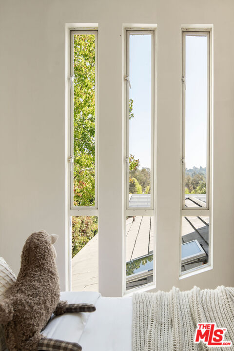 MLS #25594793 image #35