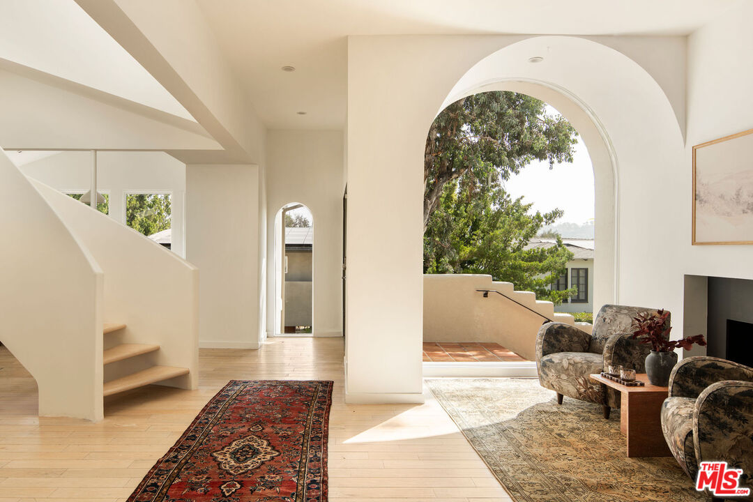 MLS #25594793 image #3