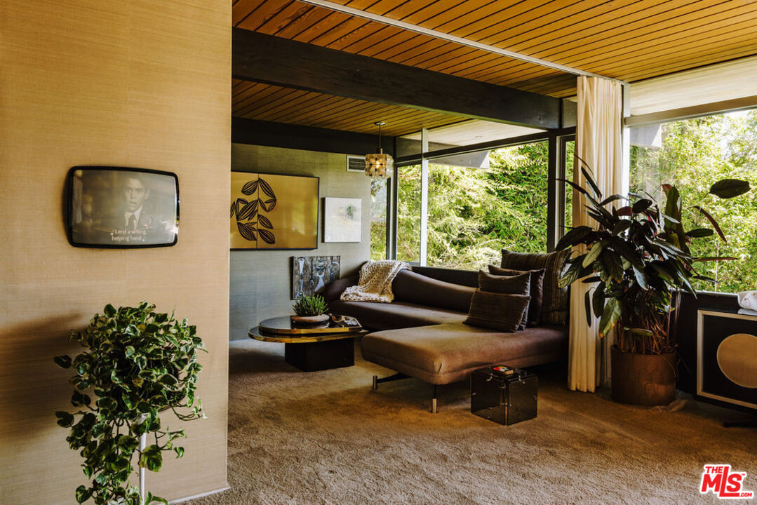 MLS #25594867 image #13