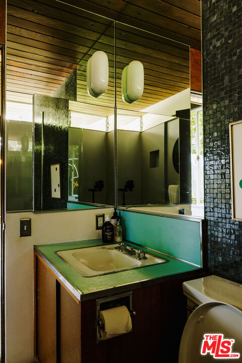 MLS #25594867 image #18