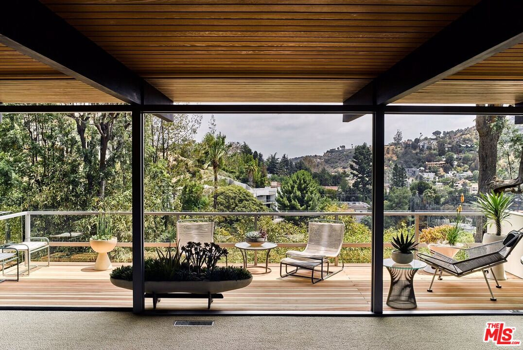 MLS #25594867 image #20