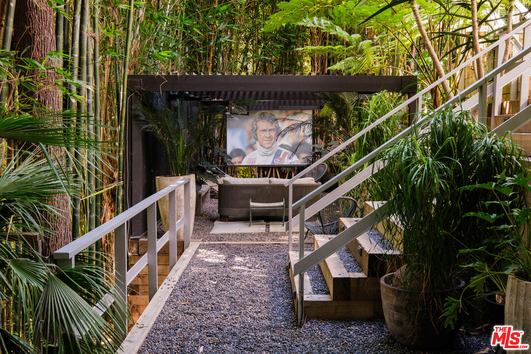 MLS #25594867 image #30