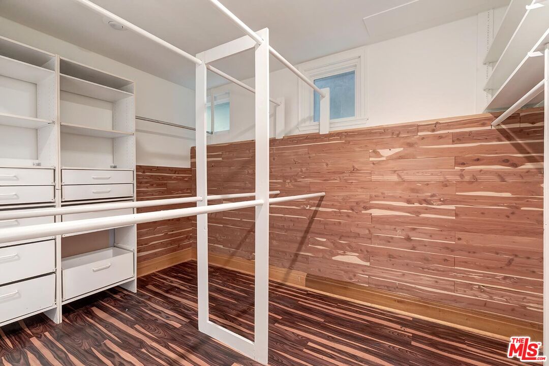 MLS #25594945 image #37